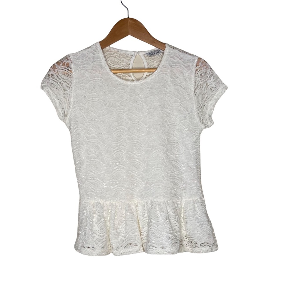 Women’s White Lace Floral Peblum Top Large